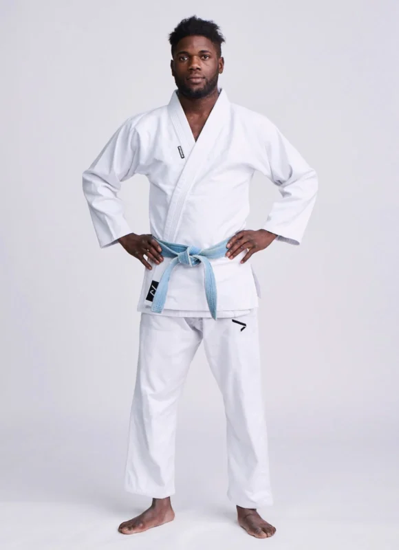 kimono de color blanco para BJJ